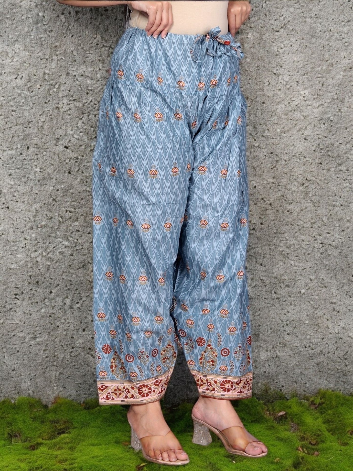 Beige Kurta, Patiala & Dupatta Set | Printed