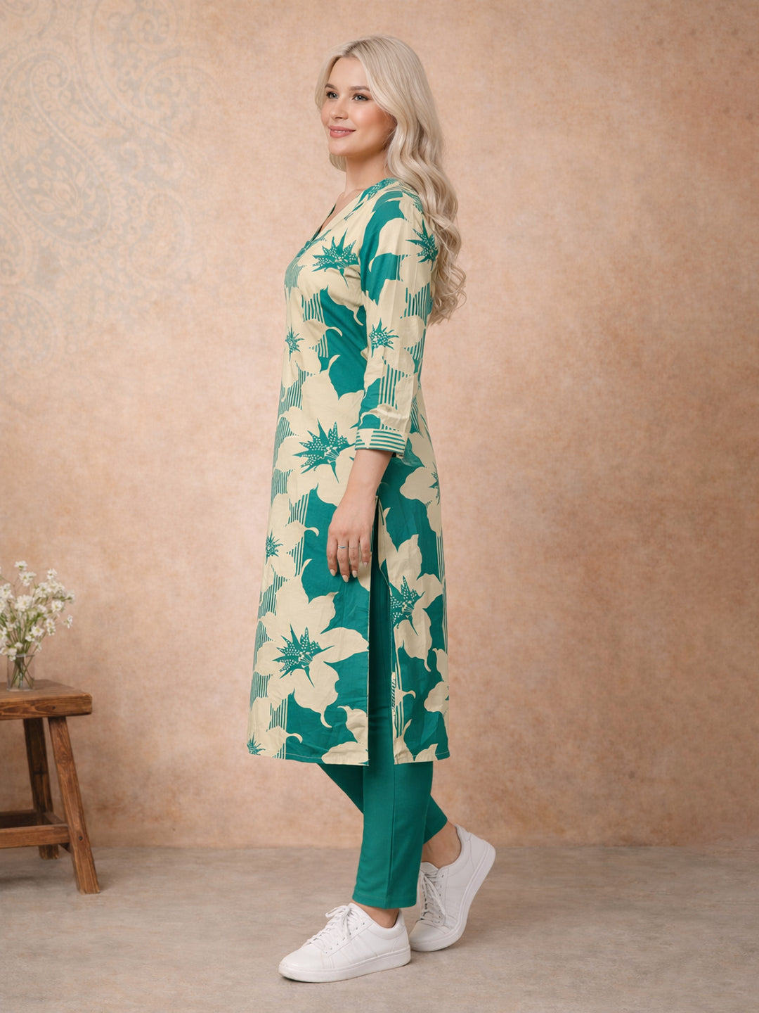 Green Leaf Printed Cotton Kurta