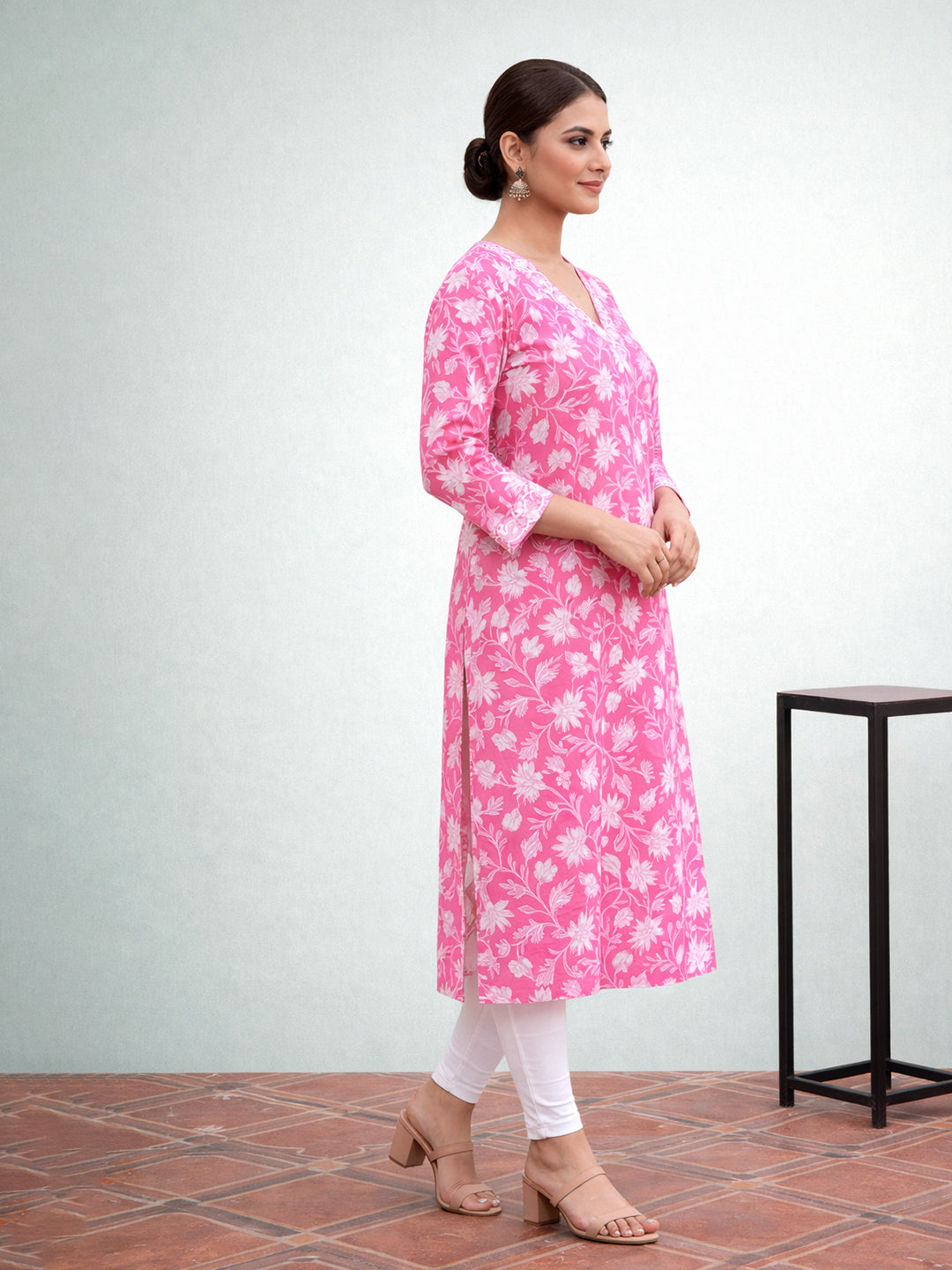 Pink Cotton Printed Kurti for Women