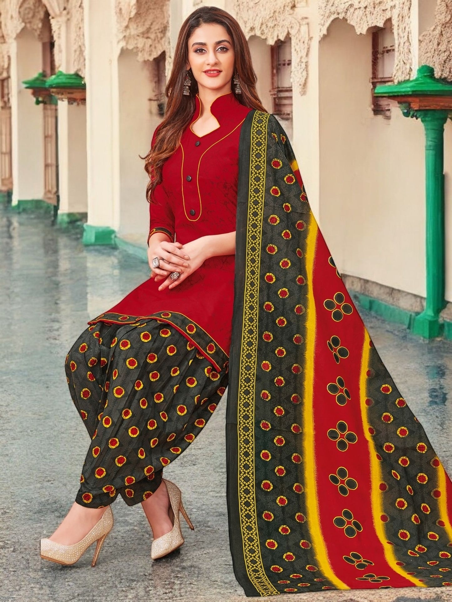 Red Kurta, Patiala & Dupatta Set | Printed