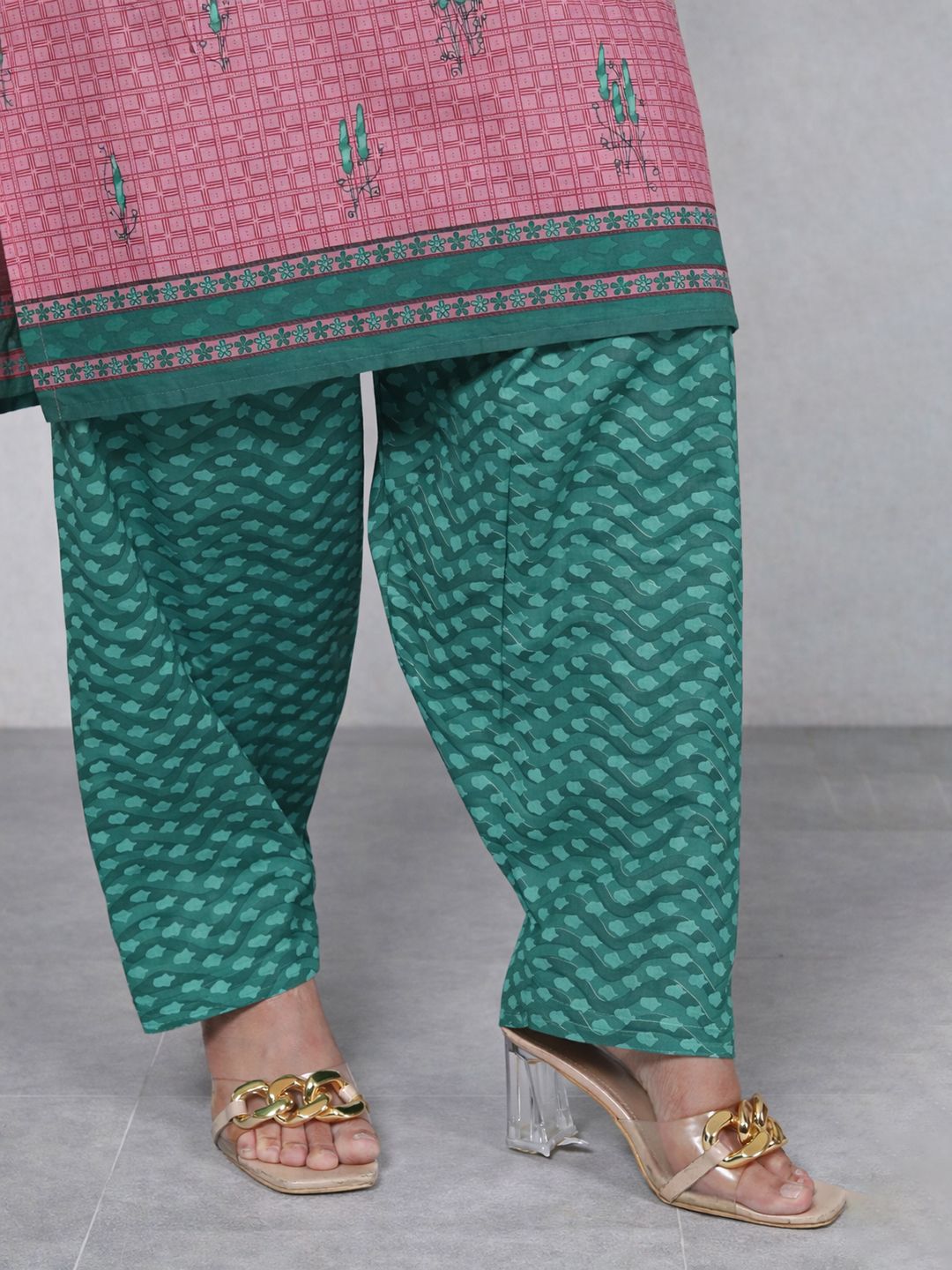 Pink Kurta, Patiala & Dupatta Set | Checkered