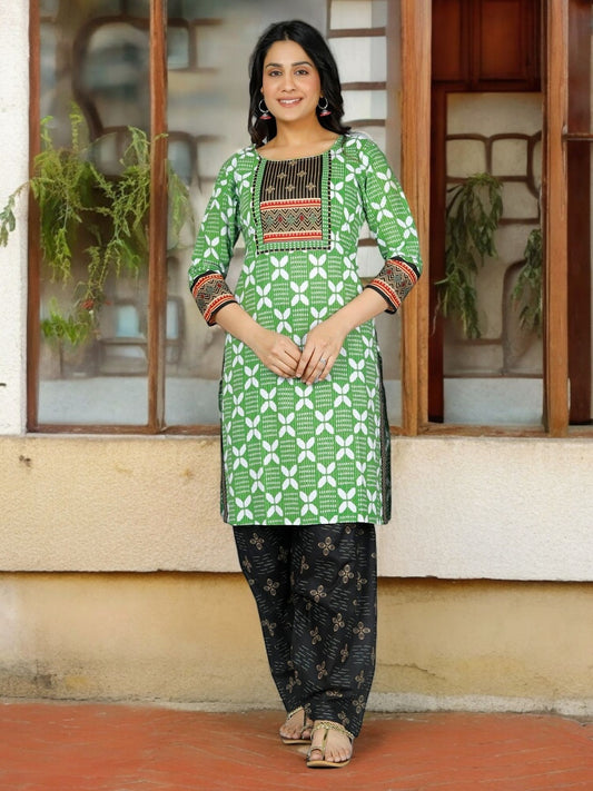 Green Kurta, Patiala & Dupatta Set | Geometric Print