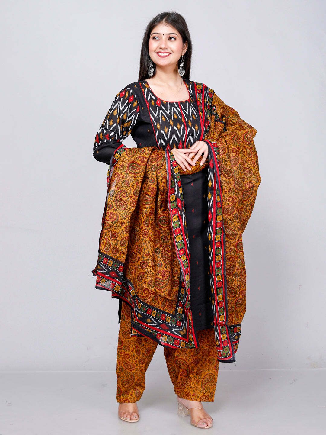 Black Kurta, Patiala & Dupatta Set | Printed