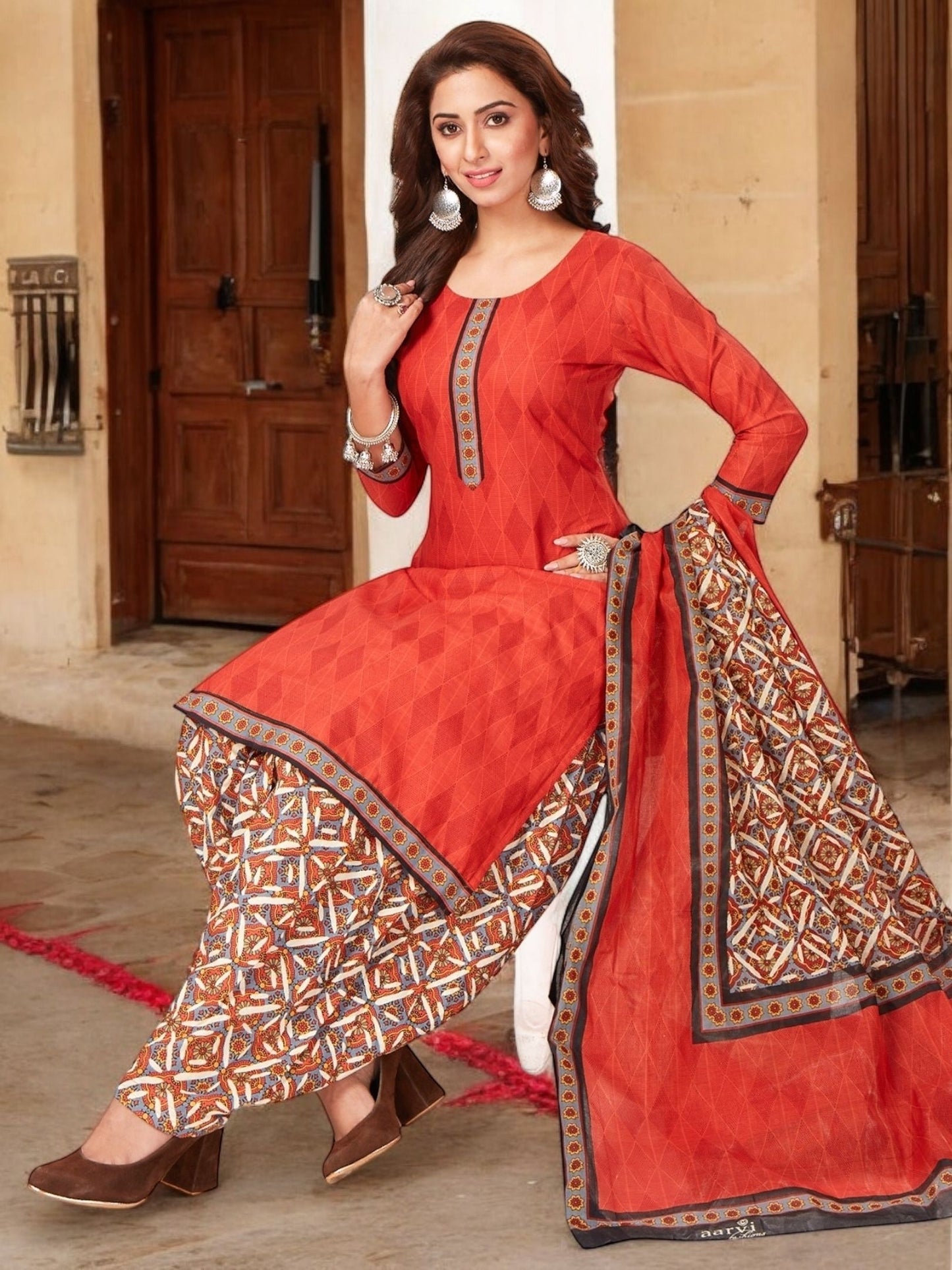 Red Kurta, Patiala & Dupatta Set | Striped